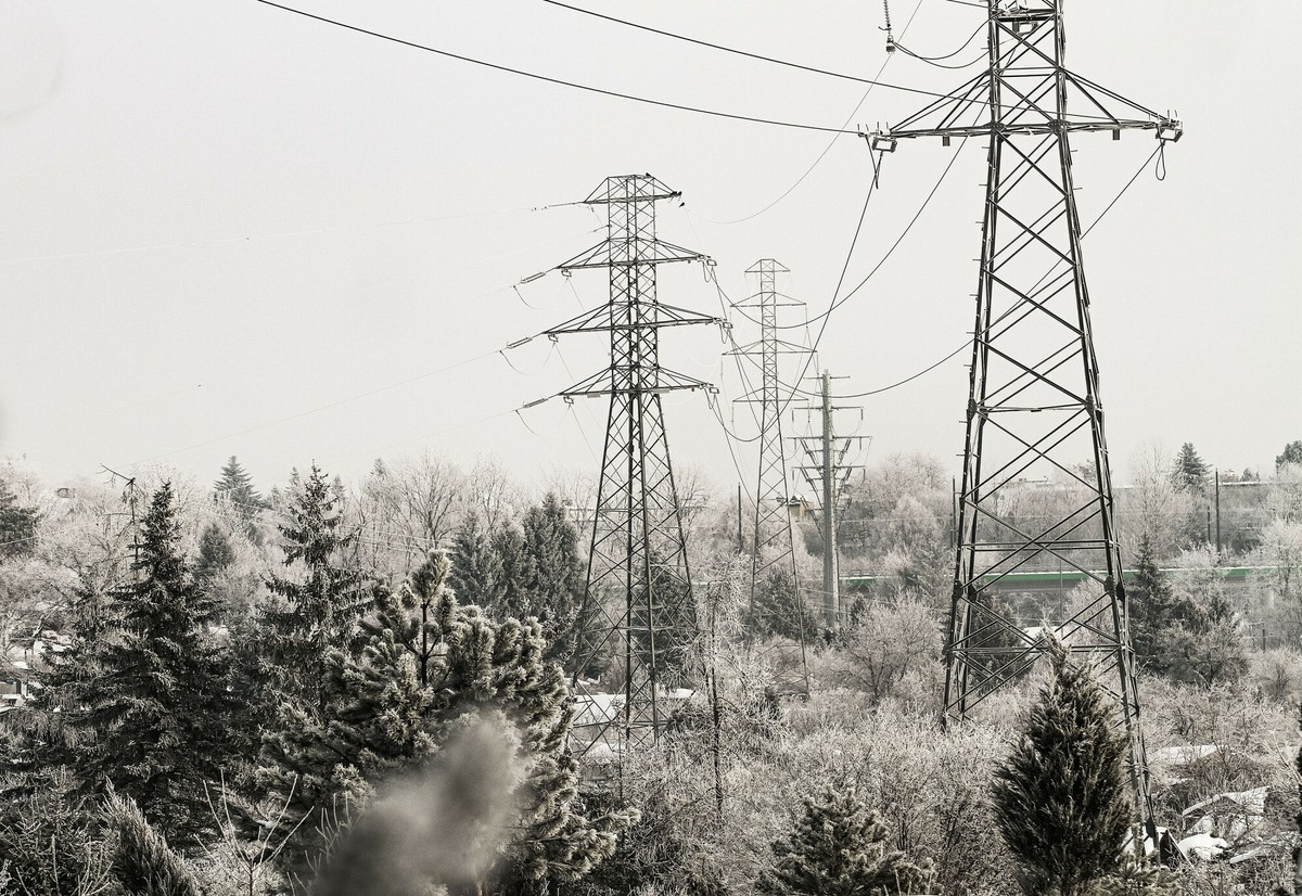 Energetyka zimą zdaje egzamin. Nie ratują nas ani węgiel ani OZE