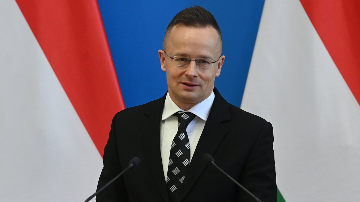 Szijjártó Péter elárulta, miben működnek együtt a V4-ek – videó
