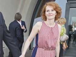 On ją za rzadko pokazuje! Naturalnie piękna żona Hirka Wrony