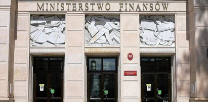 W Ministerstwie Finansów pomagają oszustom? Mocne oskarżenie celnika