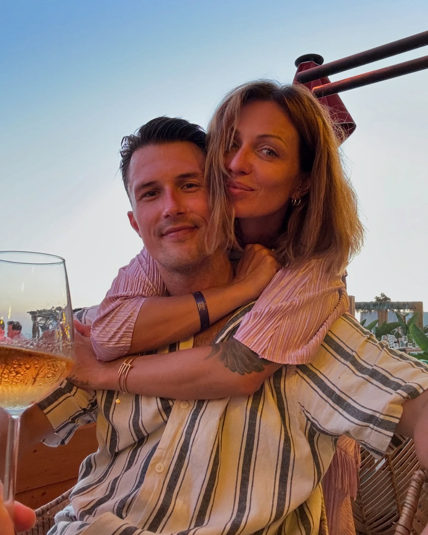 Moderátorka Alexandra Orviská a brankár Jaroslav Janus.
