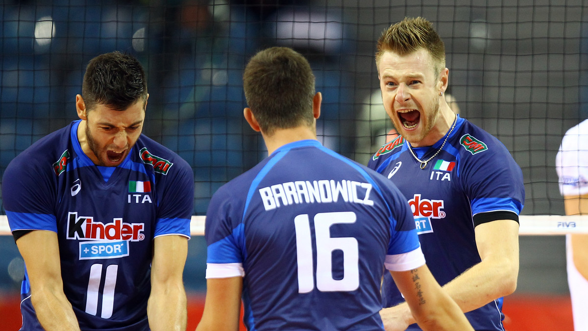 Ivan Zaytsev poprowadził reprezentację Włoch do pierwszego zwycięstwa na mistrzostwach świata 2014. Italia wygrała 3:2, a atakujący Azzurrich rozpoczął mecz bardzo kiepski, ale wraz z biegiem spotkania rozkręcał się i skończył mecz z dorobkiem 25 punktów. - Oczyściliśmy swoje głowy i wszystko zaczęło wychodzić. Osobiście nie czułem presji, wiedziałem, że muszę być gotowy do ataku - mówił.