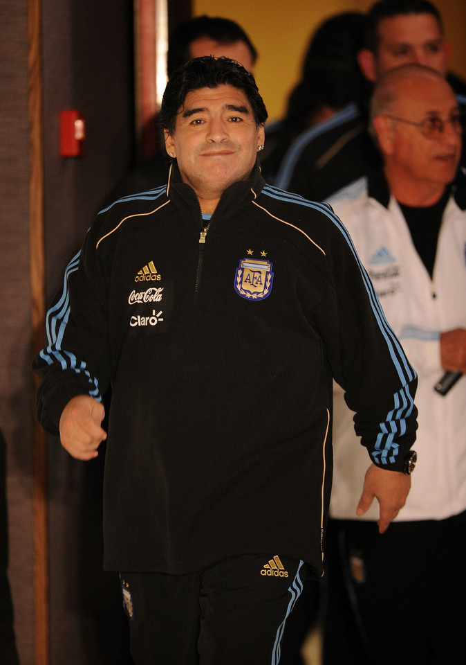Diego Maradona w 2009 roku