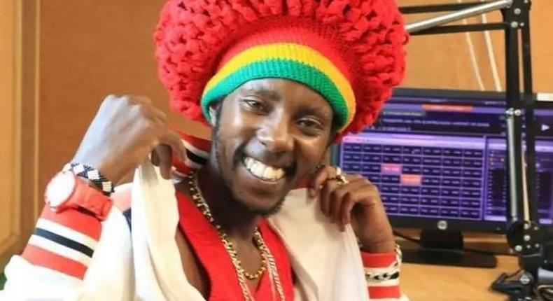 radio-jambo-host-mbusi-heaps-praises-on-wife-mama-staycie-as-she