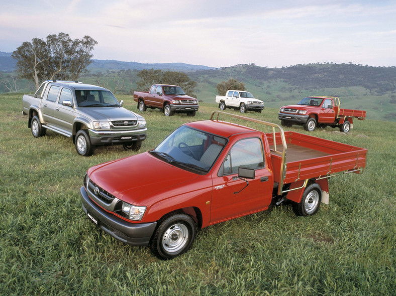 Używana Toyota Hilux: ciężarówka 4x4