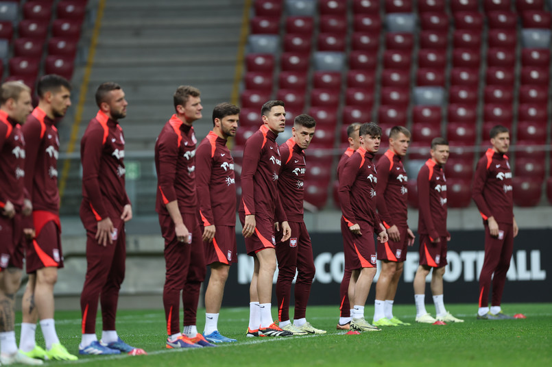 Zawodnicy piłkarskiej reprezentacji Polski podczas treningu