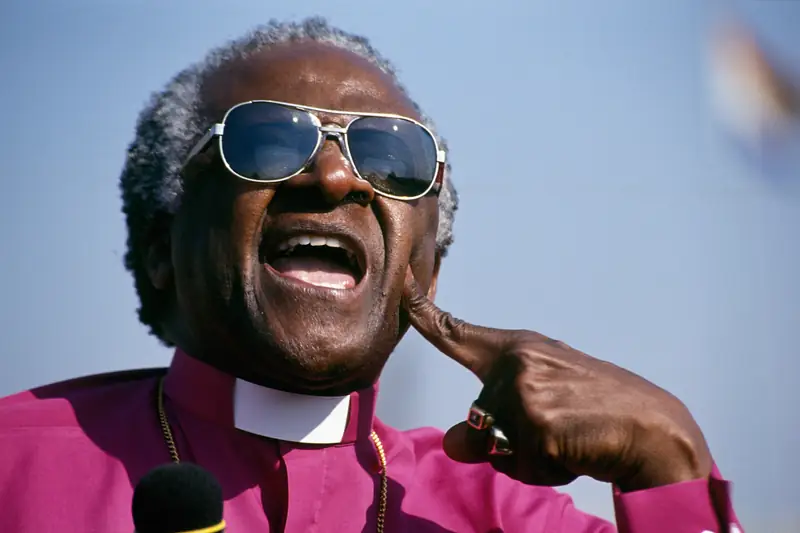 Desmond Tutu, 1990 r.