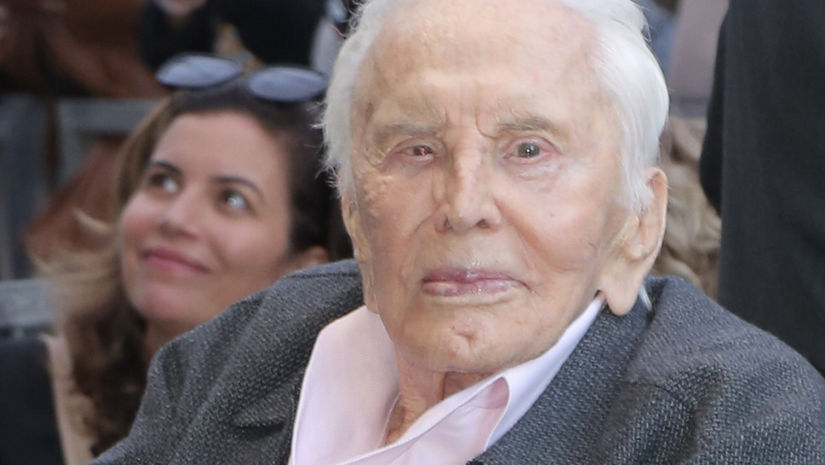 Kirk Douglas zapisał majątek na cele charytatywne. Kwota fortuny powala