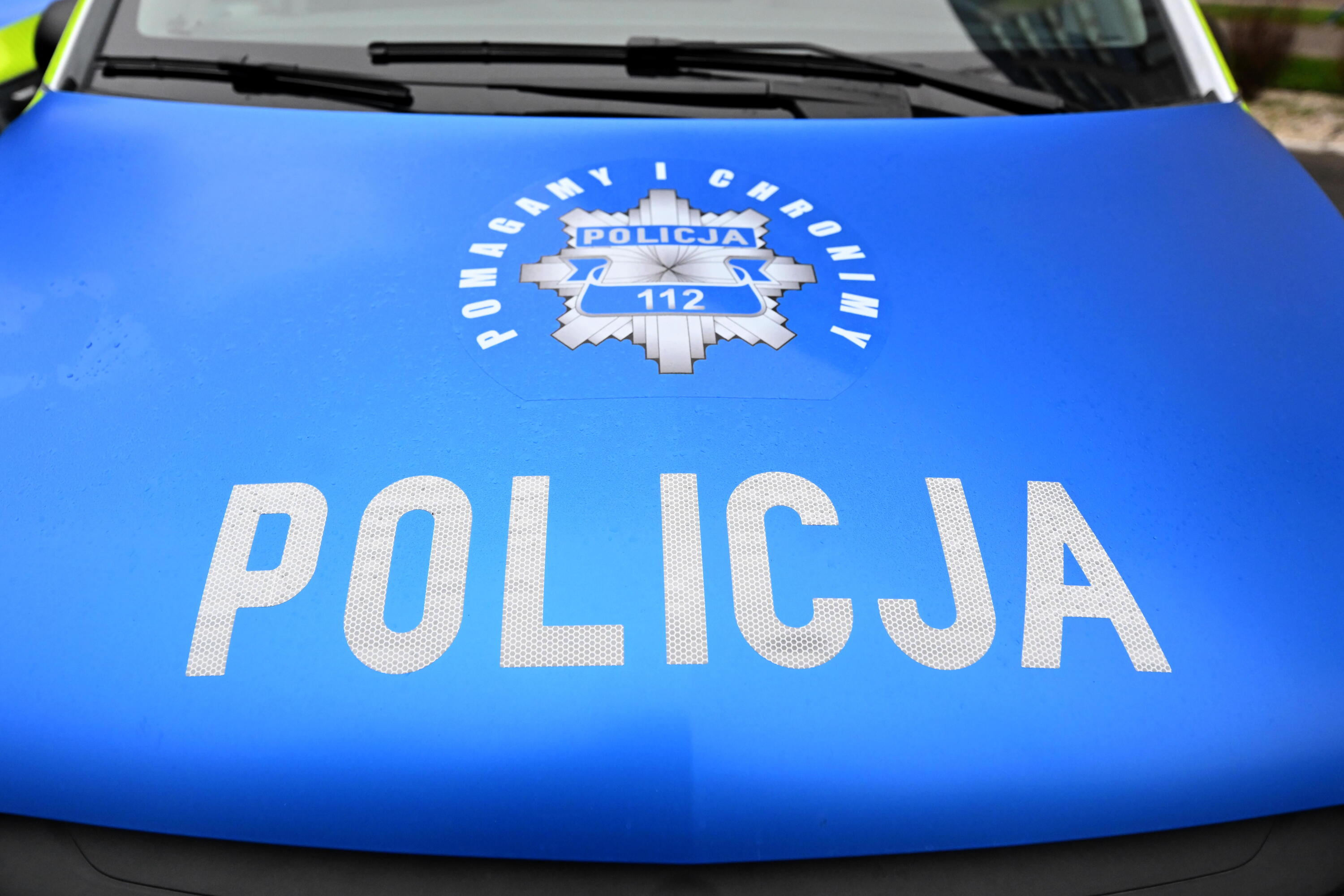 Upadek na beton po ciosie - 18-latek zmarł przed dyskoteką