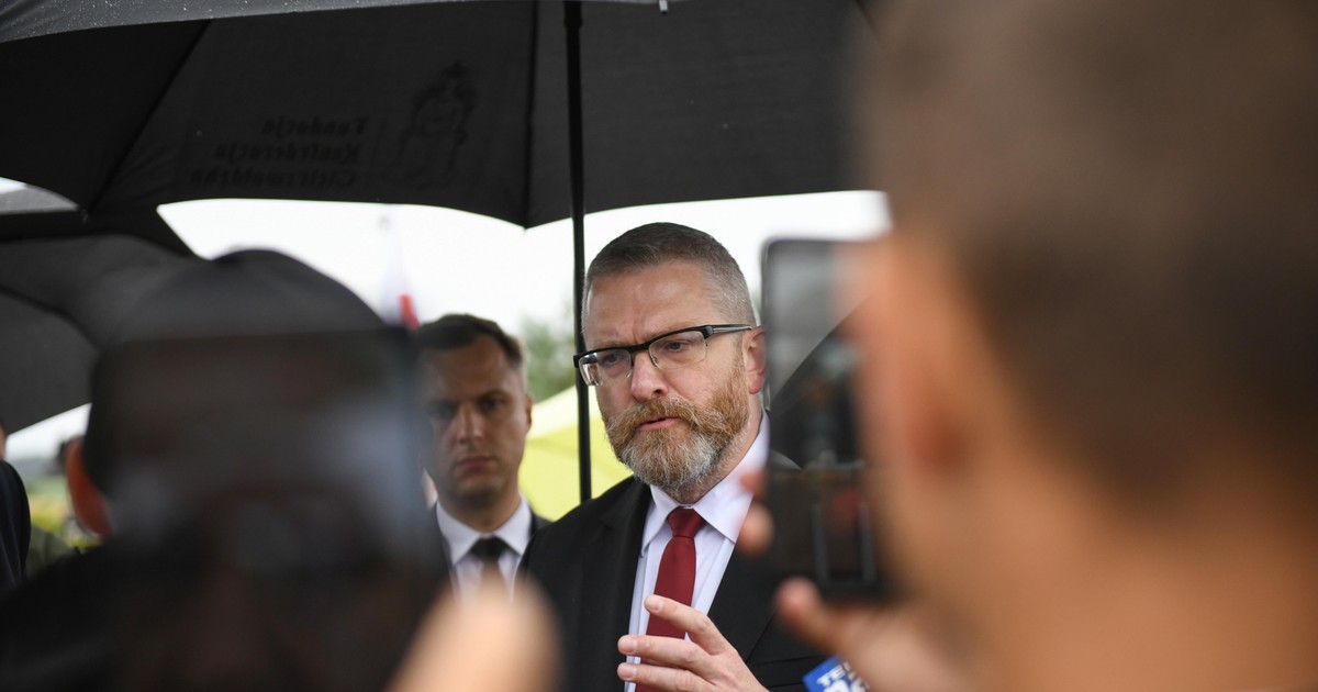 Awantura o "Naszych chłopców" pokazuje, jak ogłupia nas polityczna nawalanka [OPINIA]