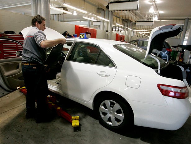 Klienci w USA skarżą się na Toyoty, które były już naprawiane