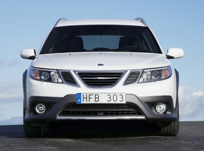 Pierwsza to 210-konna odmiana, której 2-litrowy turbodoładowany silnik BioPower spali ekologiczny bioetanol