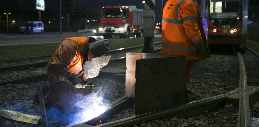 Kupują tramwaje, zamiast remontować tory!