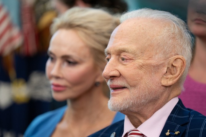 Baz Oldrin u Beloj kući 2019. godine