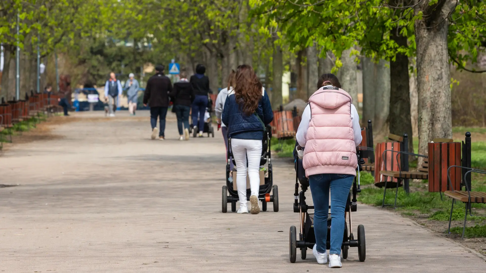 FOMO a rodzicielstwo. "Może odgrywać dużą rolę"