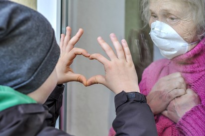 Elég, ha 10 nap helyett csak 7 napig tart a Covid-19 miatti karantén?