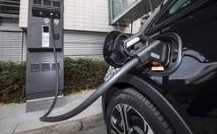 Plan już nie jest teorią? Oto, jak rząd chce przesadzić Polaków do aut elektrycznych