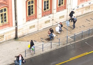 Studenti u blokadi napuštaju zgradu Rektorata 