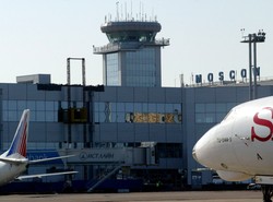 Miedwiediew nie leci do Davos. W Rosji alarm