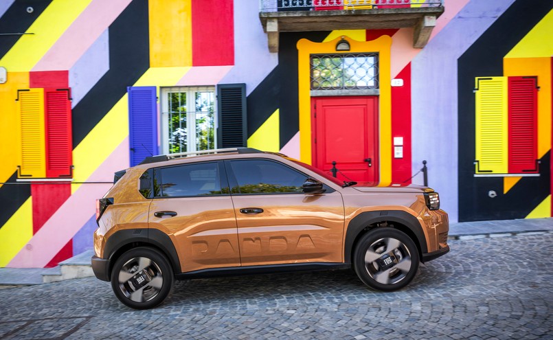 Nowy Fiat Grande Panda 1.2 Hybrid