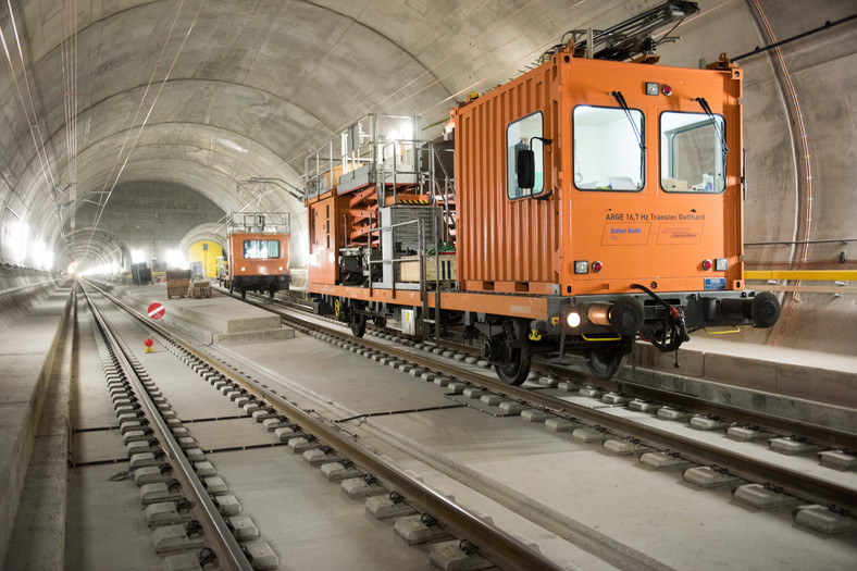 Budowa tunelu Gotarda, Szwajcaria