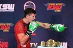 Scott Askham: Khalidov nie przetrwa ze mną pięciu rund. Będzie nokaut