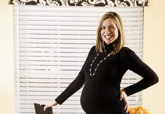 Buty na obcasach w trakcie ciąży - poznaj konsekwencje