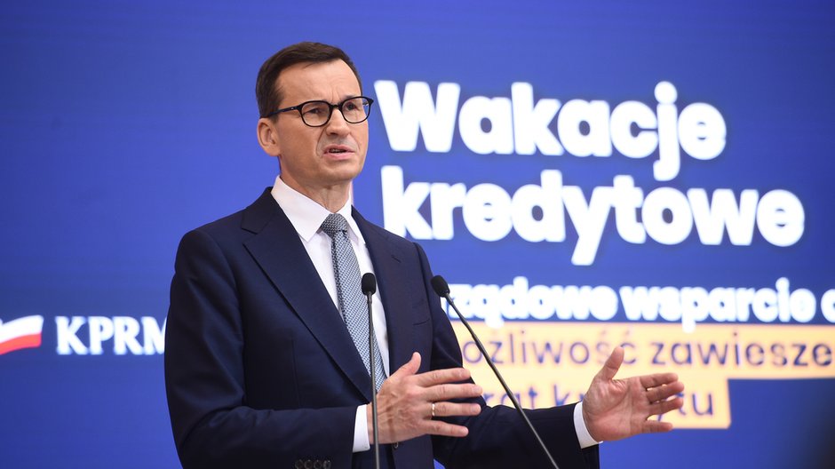 Wakacje kredytowe, to program rządowy, ale realizowany z pieniędzy banków. Premier apeluje, aby ich nie żałować