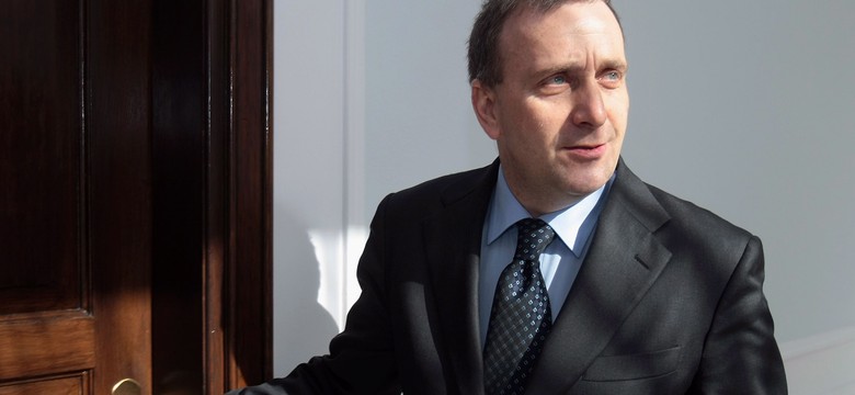 Takiego szefa PiS woli Schetyna