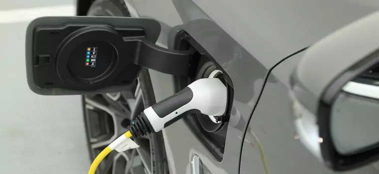 Nowe BMW serii 7 - Niemcy szykują elektryczną wersję