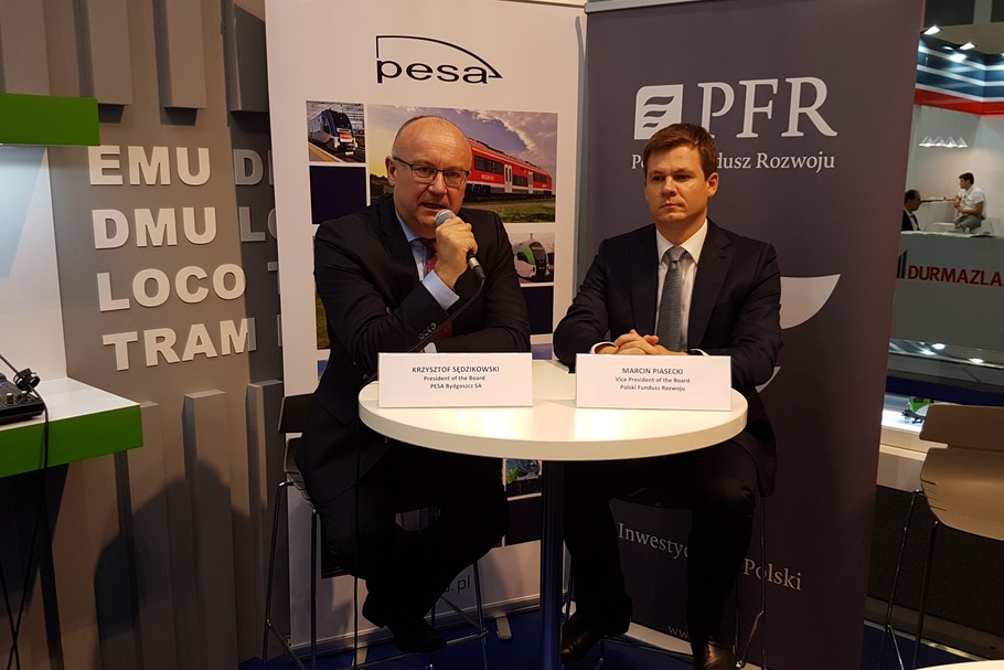 Pesa i PFR podczas konferencji  prasowej w trakcie InnoTrans w Berlinie