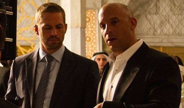 Paul Walker i Vin Diesel w filmie 'Szybcy i wściekli 7'