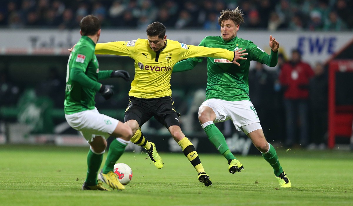 Piłkarza zawieszono na trzy spotkania piłkarskiej Bundesligi.