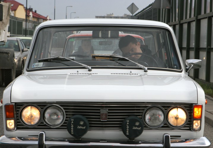 Duży fiat - jedna z legend polskiej motoryzacji