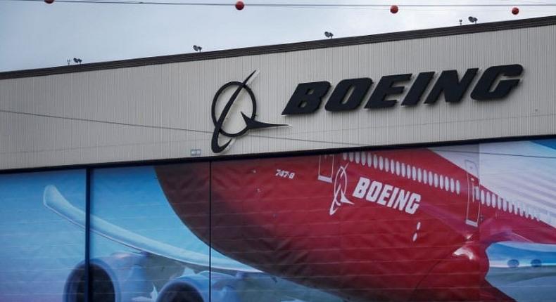 FILE PHOTO: A Boeing logo is seen at the company's facility in Everett, Washington, U.S. January 21, 2020.  REUTERS/Lindsey Wasson/File Photo