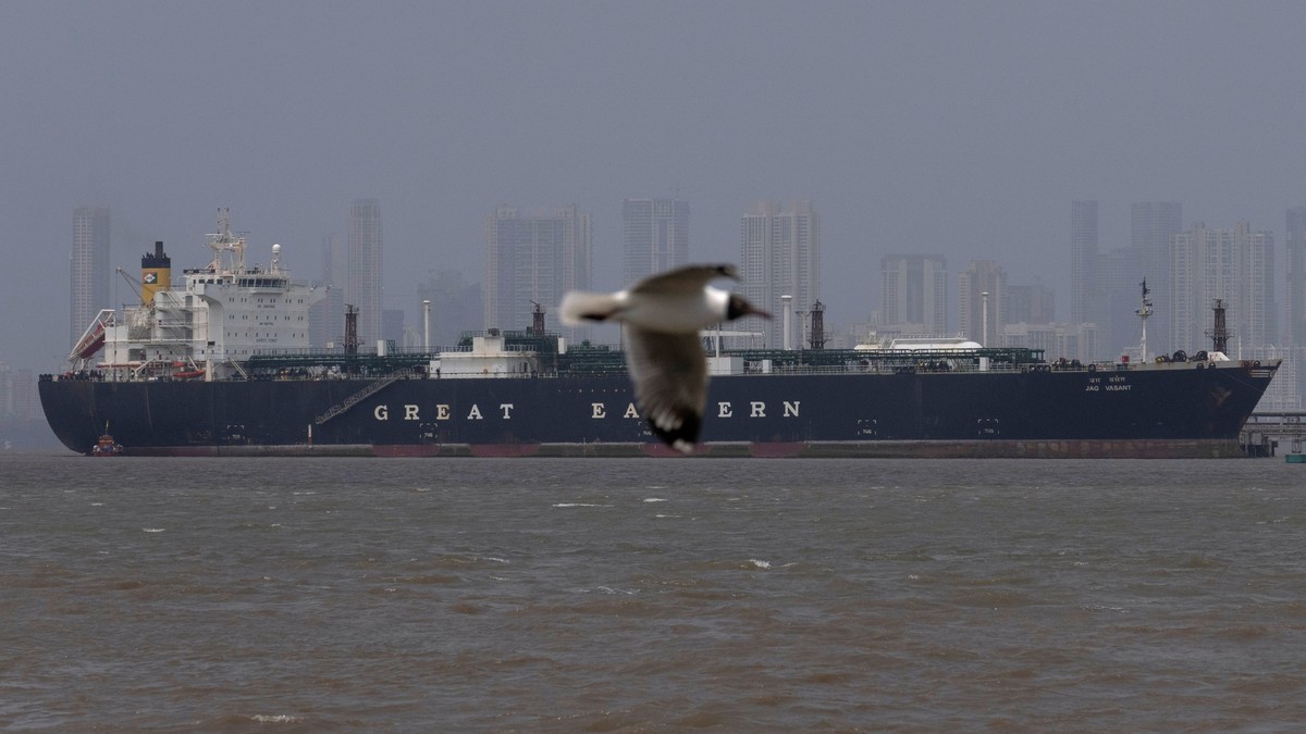 Ormuski moreuz 1. aprila