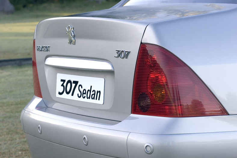 Peugeot 307 Sedan – paskudztwo!