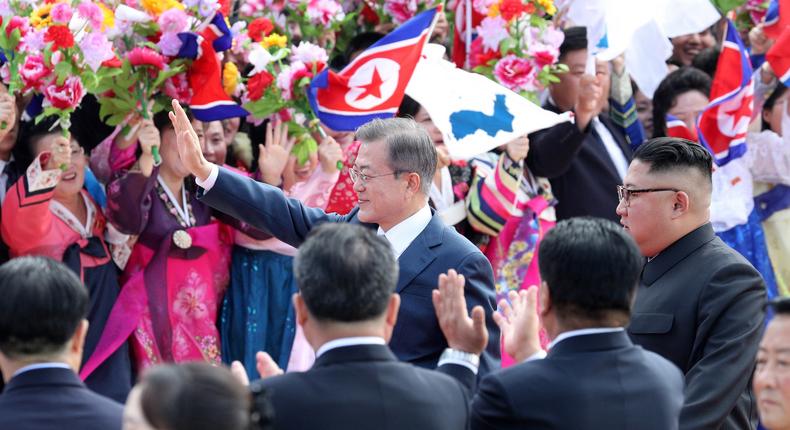 South Korean President Moon Jae-in and North Korean leader Kim Jong Un at a welcome ceremony in Pyongyang.