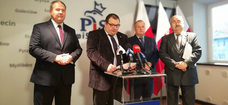 Poseł PiS do prowadzących Wakacyjny Strajk Klimatyczny: dajcie sobie na luz