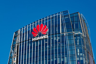Nie ma, ale jest. Wyrugowanie Huawei z budowy polskiej sieci 5G byłoby karkołomne