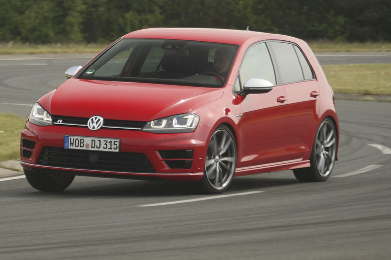 Seat Leon Cupra kontra VW Golf R i BMW M135i