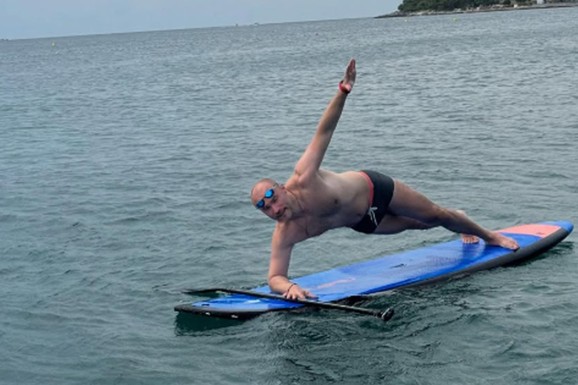 Naš poznati muzičar imao 128 kilograma, pa smršao 40: Uz pomoć dijete se PREPOLOVIO, a sad pokazao kako se hrani - Jutro započinje OVIM ZDRAVIM OBROKOM