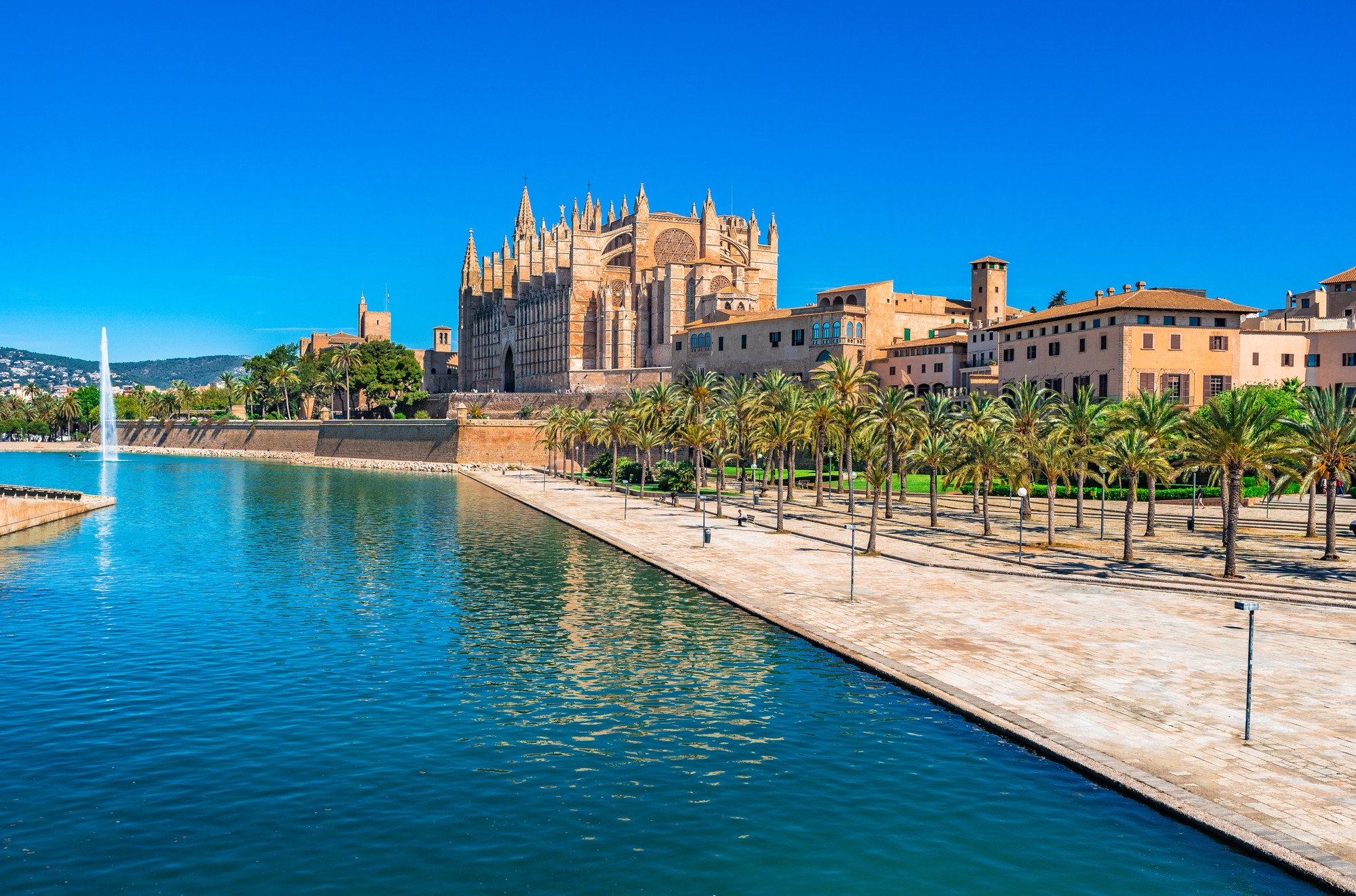 Palma de Mallorca je vyhľadávané miesto na dovolenku. (ilustračné foto)