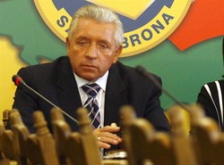 Rozłamowcy rozsadzają Samoobronę od środka