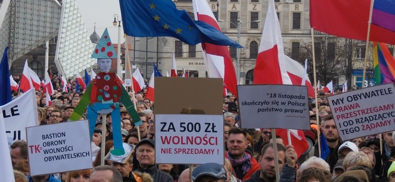 Kraków: w sobotę trzecia manifestacja KOD