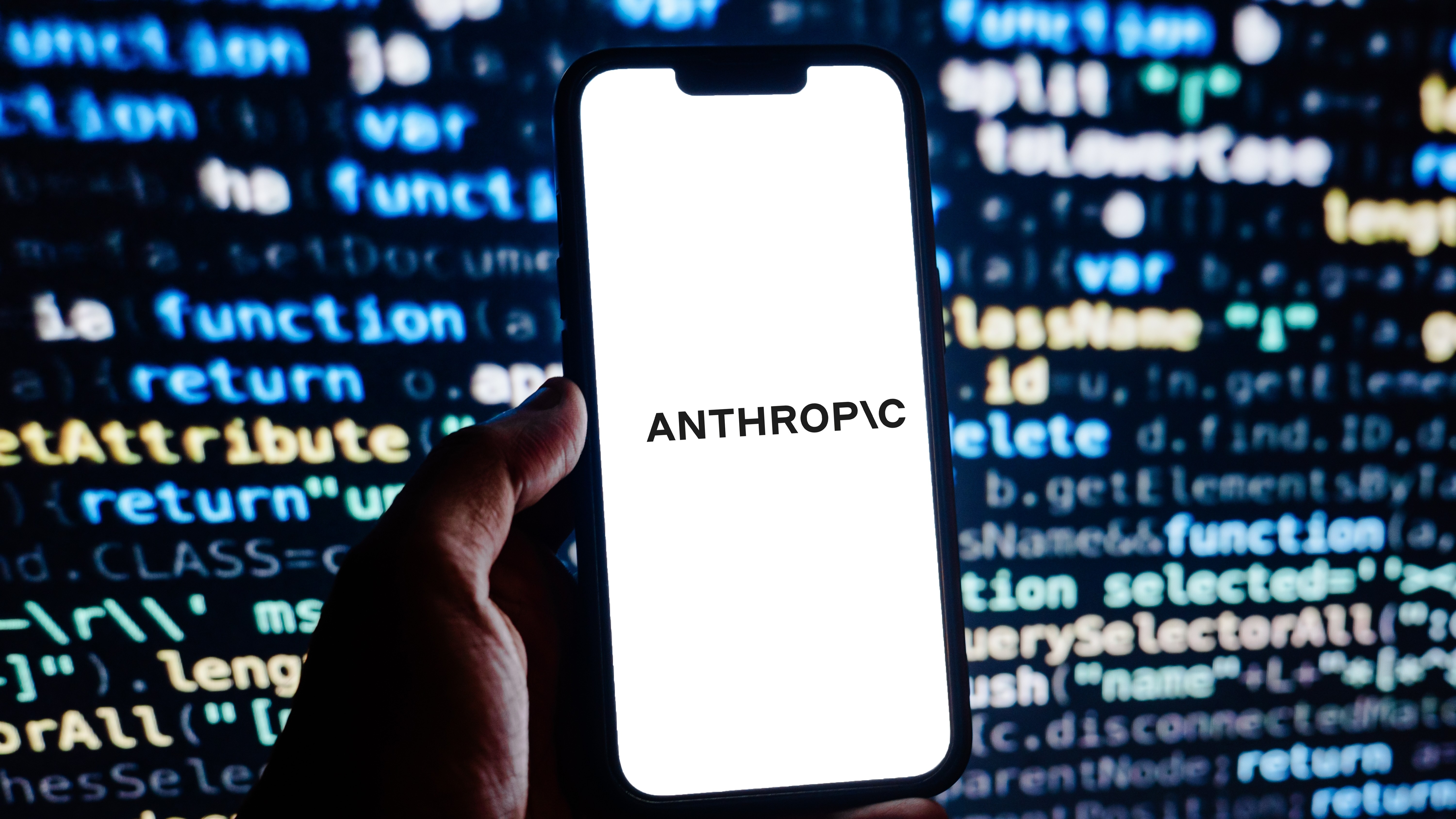 Gigantul AI Anthropic a înregistrat o pierdere de peste 80 de miliarde de dolari în prima jumătate a anului 2026