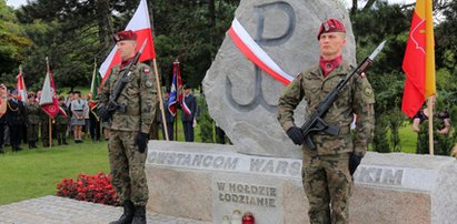 Pomnik Powstania Warszawskiego w Łodzi