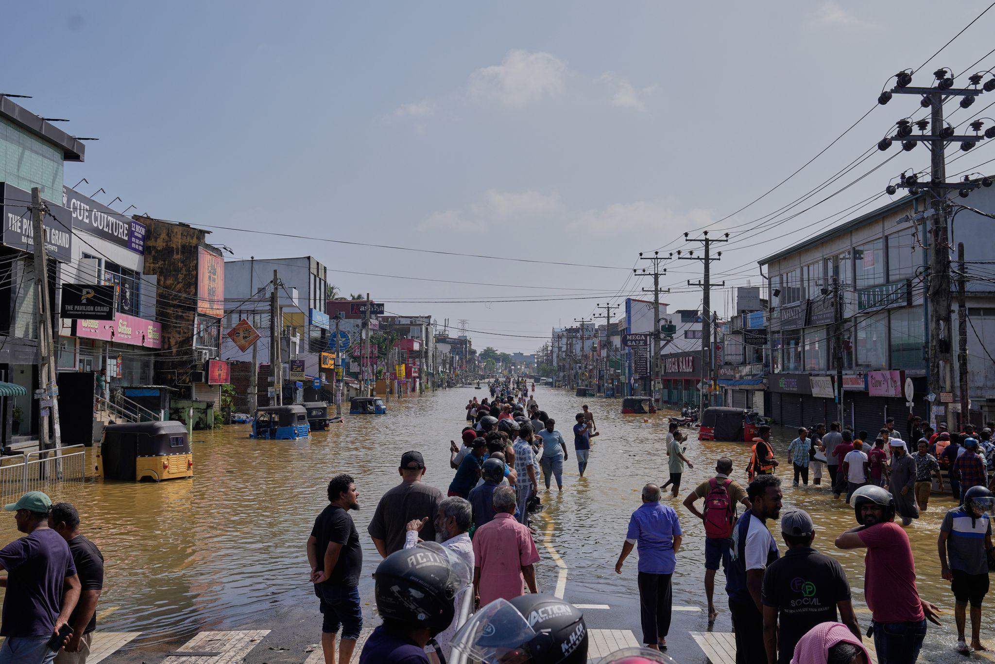 193 Tote bei Überschwemmungen in Sri Lanka - über 1 Million betroffen