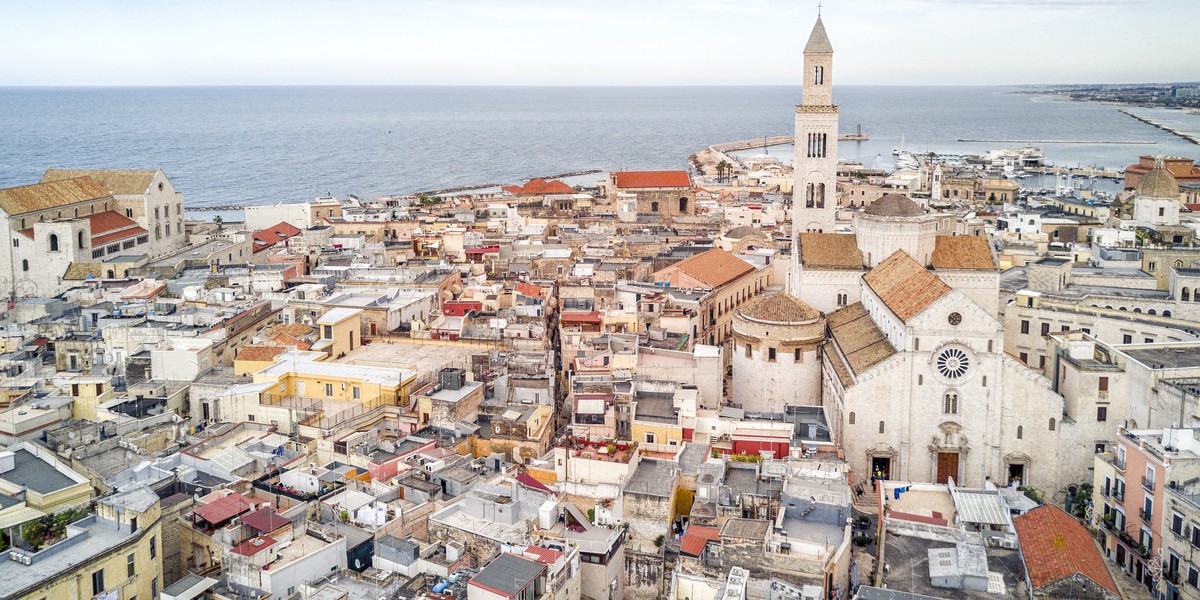Bari i okolice atrakcje, co zobaczyć, plaże, lokalna kuchnia Podróże