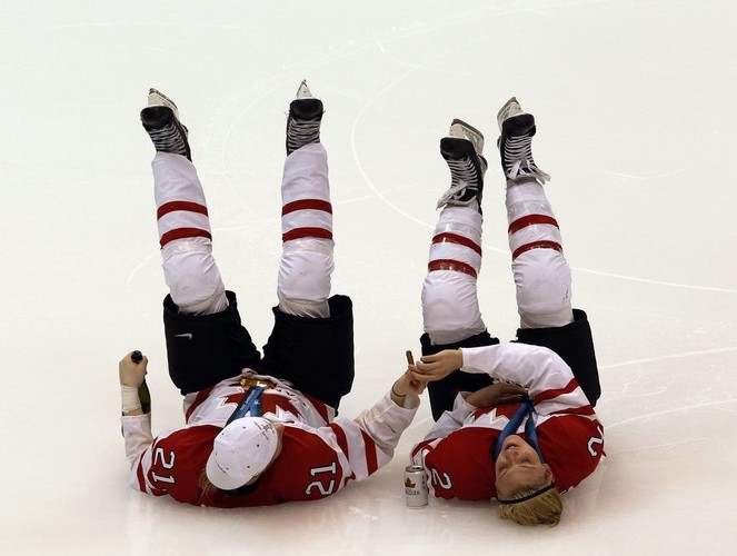 Kansdyjczycy największe nadzieje pokładali w hokeistach. Nie zawiedli się
